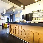 Artis Loft 3*
