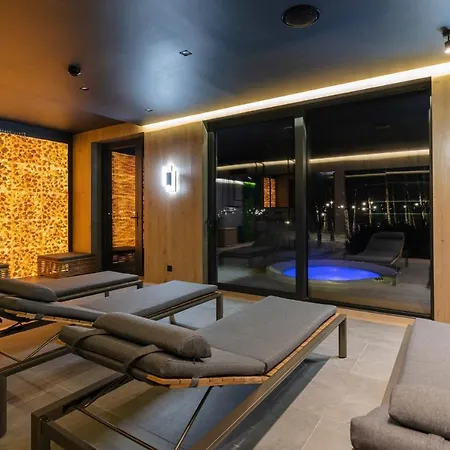 Artis Loft Hotel Radziejowice