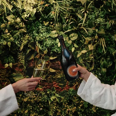 Artis Loft Hotell 3*