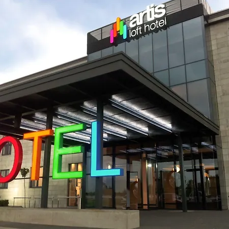 Hotell Artis Loft 3*
