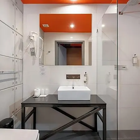 Hotel Artis Loft Radziejowice