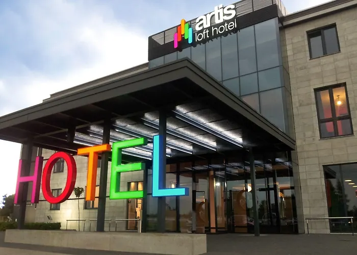 Hotel Artis Loft 3*